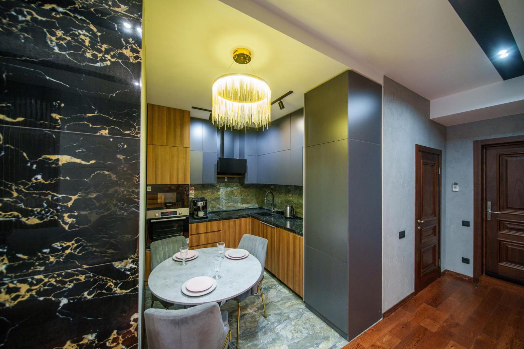 Arch Apart Hotel Erywań Zewnętrze zdjęcie